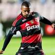 Flamengo pode emprestar De la Cruz ao Peñarol (URU)