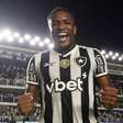 Botafogo vende centroavante para o clube de Loco Abreu