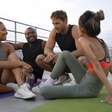 Treino com amigos faz bem? A ciência responde