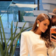 Bruna Biancardi exibe barriga da terceira gravidez em foto romântica com Neymar