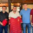 Maricá F.C contrata Renê Simões como novo CEO