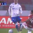 Vídeo: Inter usa áudio fake do VAR para defender Victor Gabriel, após entrada em Gabriel Pec, do Cruzeiro