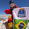 Olivia Bonfim escala Everest e Lhotse e entra no Guinness