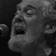 Morre Glen Hansard: Cantor Irlandês Sofre Acidente de Moto aos 56 Anos