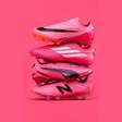 Adidas se desculpa por "acidente" em domínio de chuteiras rosas na Copa