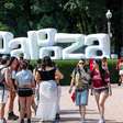 Onde e como assistir ao Lollapalooza Chicago 2026 com Lorde, Charli XCX, The Smashing Pumpkins e mais