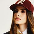 De boné e gravata: Camila Queiroz posa com 2 looks estilosos e seguidores suspeitam: 'Verdades Secretas 3?'