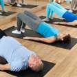 Os exercícios de abdômen mais recomendados por Harvard para fazer após os 50 anos