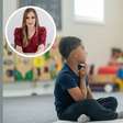 Meu filho não fala. Disseram para colocá-lo na escola. Mas isso basta?