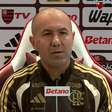 Leonardo Jardim é sincero sobre fragilidade defensiva do Flamengo