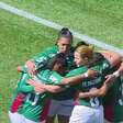 Palmeiras decide no segundo tempo e vence Internacional pelo Brasileirão Feminino