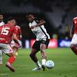 Internacional x Corinthians: quantos cartões terão no clássico? Veja as odds para apostar