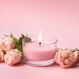 Vela rosa: significado e como usá-la para fortalecer a autoestima