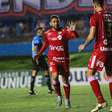 Lembra dele? Ex-Vila Nova, Diego Torres movimenta mercado