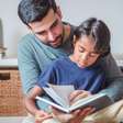 Leitura com os filhos fortalece laços e estimula o desenvolvimento