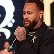 Neymar vai deixar o Santos em 2027? Craque revela planos para o futuro em leilão beneficente: 'Quando acabar o meu contrato...'