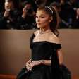 Ariana Grande fala pela 1ª vez sobre se afastar da vida pública: 'É preciso estabelecer limites'