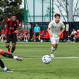 Mesmo sem astros, Bournemouth estraçalha Genoa em jogo-treino
