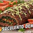 Rocambole de carne moída recheado com requeijão, espinafre e tomates secos, uma delícia