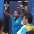 Neymar provoca dirigentes e ironiza xingamentos da torcida do Remo