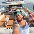 Após confusão no vestiário e provocações em jogo do Santos, Neymar 'cutuca' presidente do Remo em iate com a família: 'Vagabundiando'