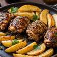 Frango com ervas na cerveja: preparo fácil e saboroso