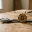 Chainalysis estima que 'ataques de chave-inglesa' contra investidores de criptomoedas já resultaram em perdas de US$ 30 milhões em 2026