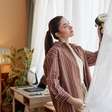 As cortinas estão com mofo? Confira dicas simples para eliminá-lo