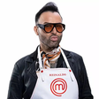 Reinaldo Bockor deixa MasterChef após picada de aranha-marrom