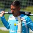 Radsley faz alerta antes de duelo do Paysandu na Série C: "Vida ou morte"