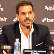Vasco encaminha mais uma saída