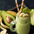 Vitamina de abacate: os benefícios e como fazer esse suco cremoso de um jeito delicioso