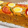 Cuscuz temperado e cheio de sabor preparado à moda tradicional, ideal para o Dia dos Pais
