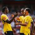 Arsenal sofre nova derrota e Dortmund vence na Emirates Cup