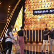 The Wall: jovem rasga contrato, impede 'tragédia' e garante bolada para projeto social da quebrada