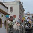 Mais de 500 artistas transformam as ruas do Rio Antigo para o Festival de Bandeiras