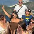 Tragédia! Aeronave cai no Rio e turista descobre morte da família por meio de noticiário