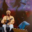 Paulinho da Viola se reencontra com Maria Bethânia no palco do Doce Maravilha