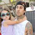 Travis Barker revela premonição de sua filha antes de acidente de avião quase fatal