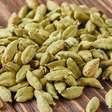 O tempero mais esquecido é um dos mais poderosos: conheça os benefícios do cardamomo