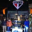 Ônibus que transportaria São Paulo na Bolívia é apreendido com 86,5 kg de maconha, diz jornal