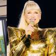Xuxa mostra treino de pilates e ironiza polêmica do maiô cavado: 'Virilha, ok'