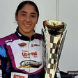 Interesse feminino por automobilismo cresce e movimento chega às pistas do Speed Park