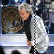 Rod Stewart cancela shows após cirurgia de emergência no coração