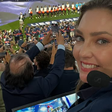 Comentarista do SBT é pega de surpresa ao cornetar bandeirinha e assume erro