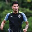 Botafogo negocia cria da base com clube dos Emirados Árabes
