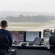 Os Estados Unidos precisam de milhares de novos controladores de tráfego aéreo e a solução é simples: gamers