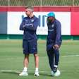 Marcão comanda treino e inicia preparação no Fluminense