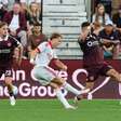 Benfica empata com Hearts e avança aos playoffs da Liga Europa