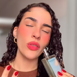 'Gabarito de mulher cheirosa': Lívian Aragão revela perfume fresco para usar de dia e marcante para a noite, com flor de laranjeira e sândalo, que garante 'cheiro de rica' por menos de R$ 140 inspirado em clássico da Armani
